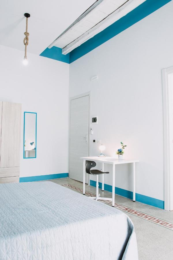 Magico Sole Bed and Breakfast Porto Empedocle Exteriör bild