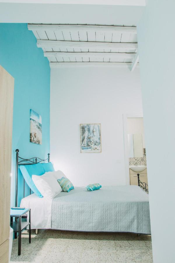 Magico Sole Bed and Breakfast Porto Empedocle Exteriör bild