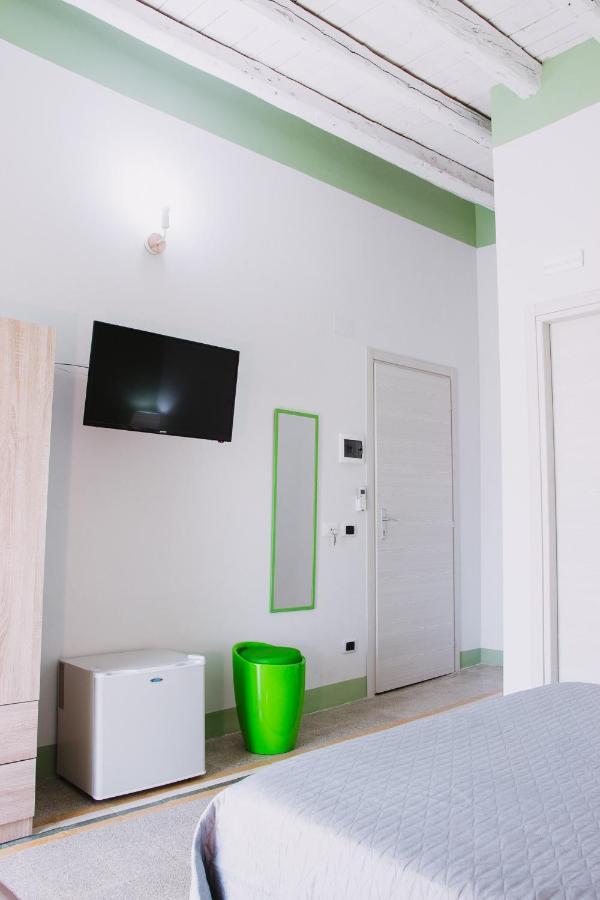Magico Sole Bed and Breakfast Porto Empedocle Exteriör bild